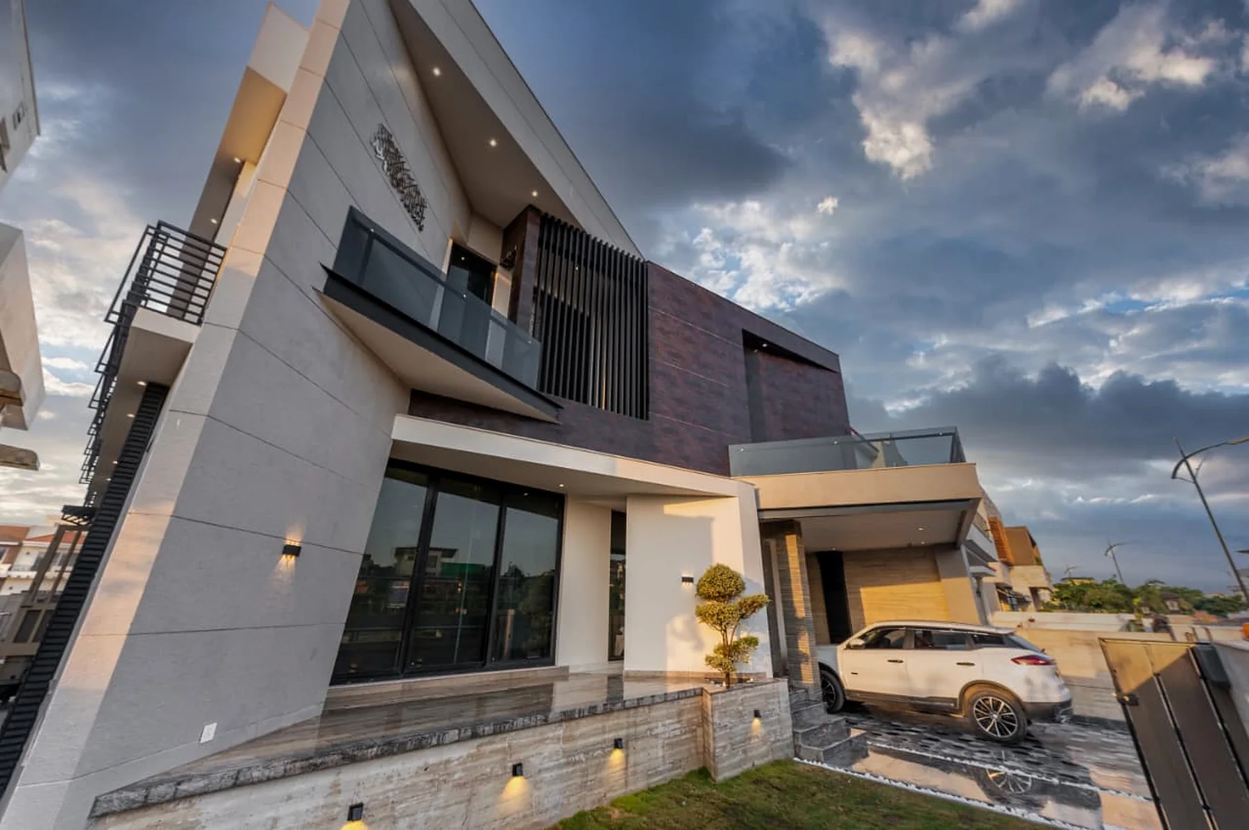 A GreenStone house in Islamabad photographed at dusk